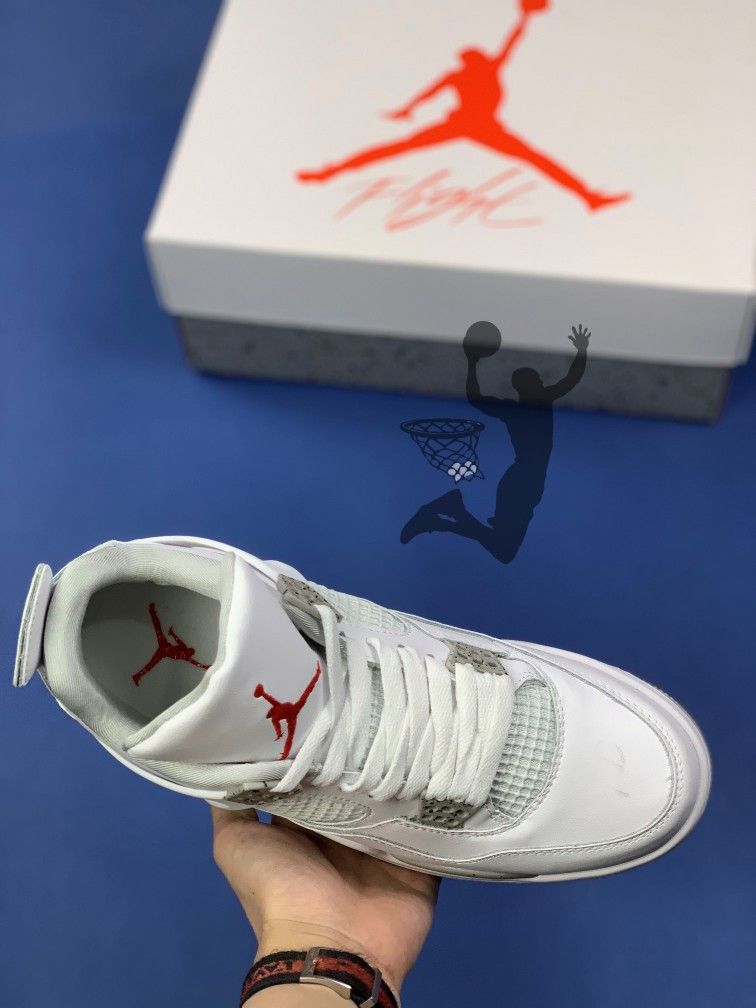 Jordan 4 Retro White Oreo Never Used