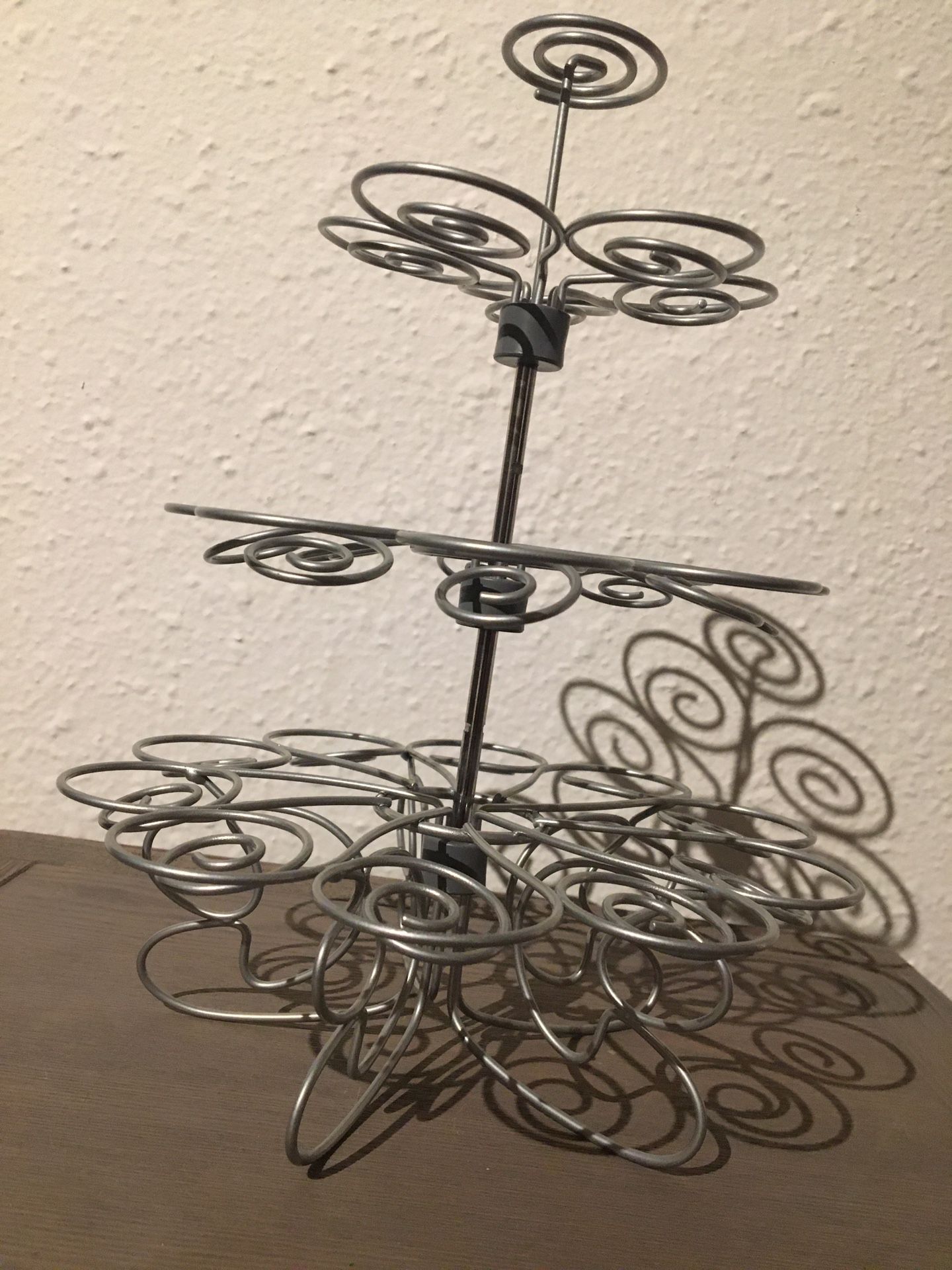 Mini Wire Cupcake Holder/Dessert/Cooking