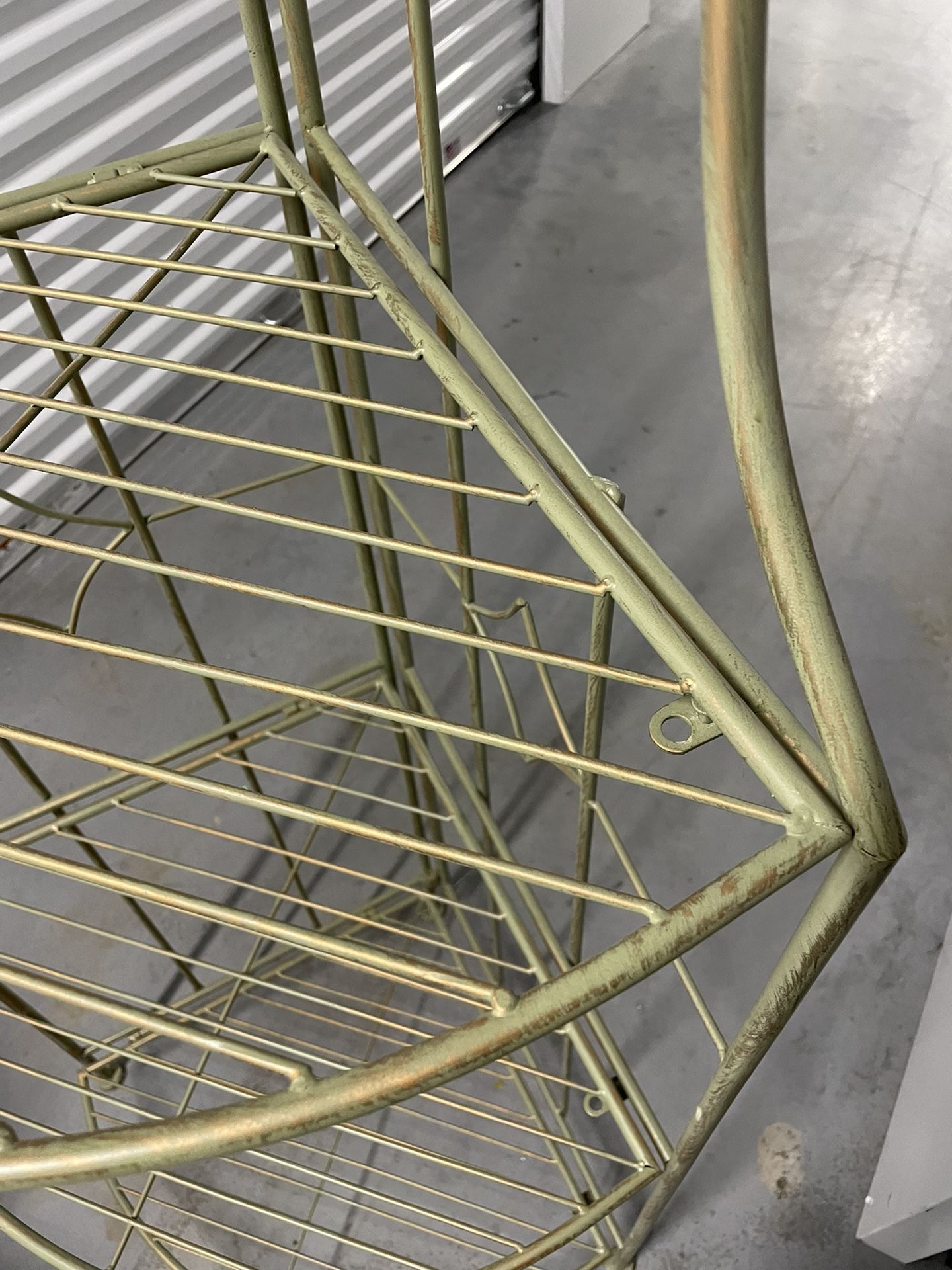 Foldable Wroght Iron Shelf
