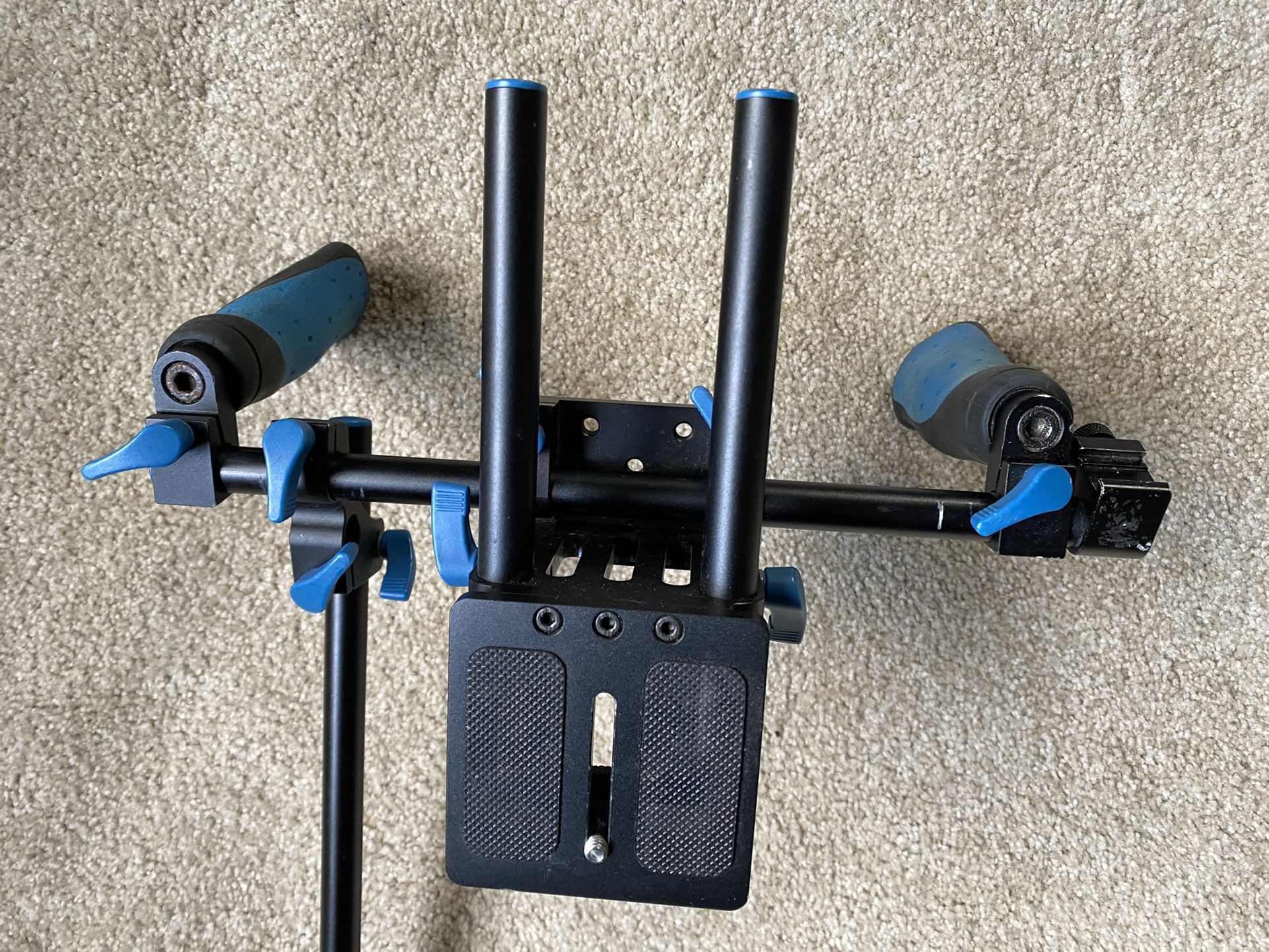 Camera Shoulder Rig