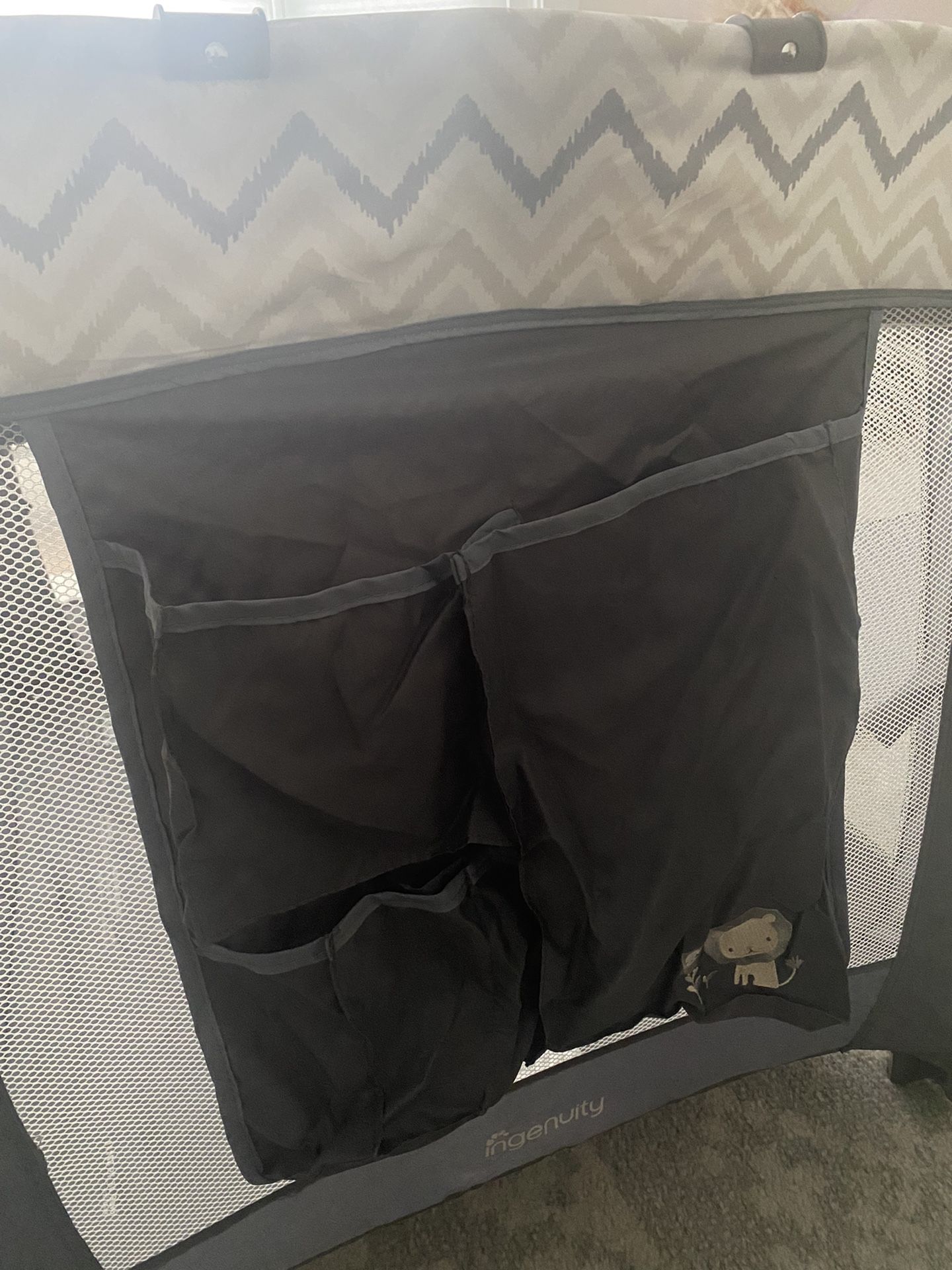 Ingenuity Play Pen