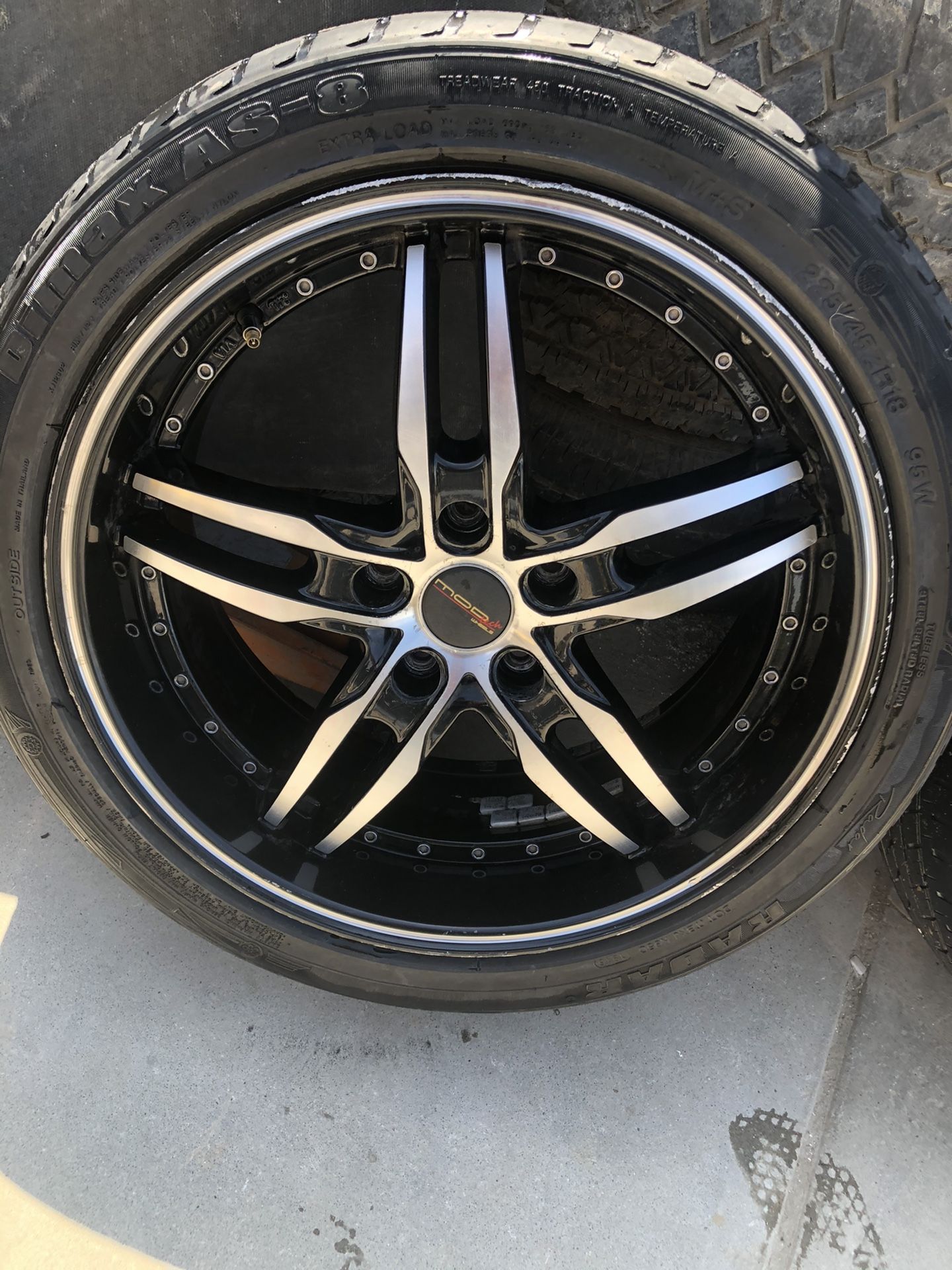 18 inch rims for Sale in Fresno, CA - OfferUp