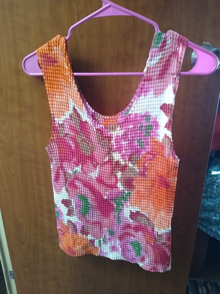 Girl's Clothes Really Cute
