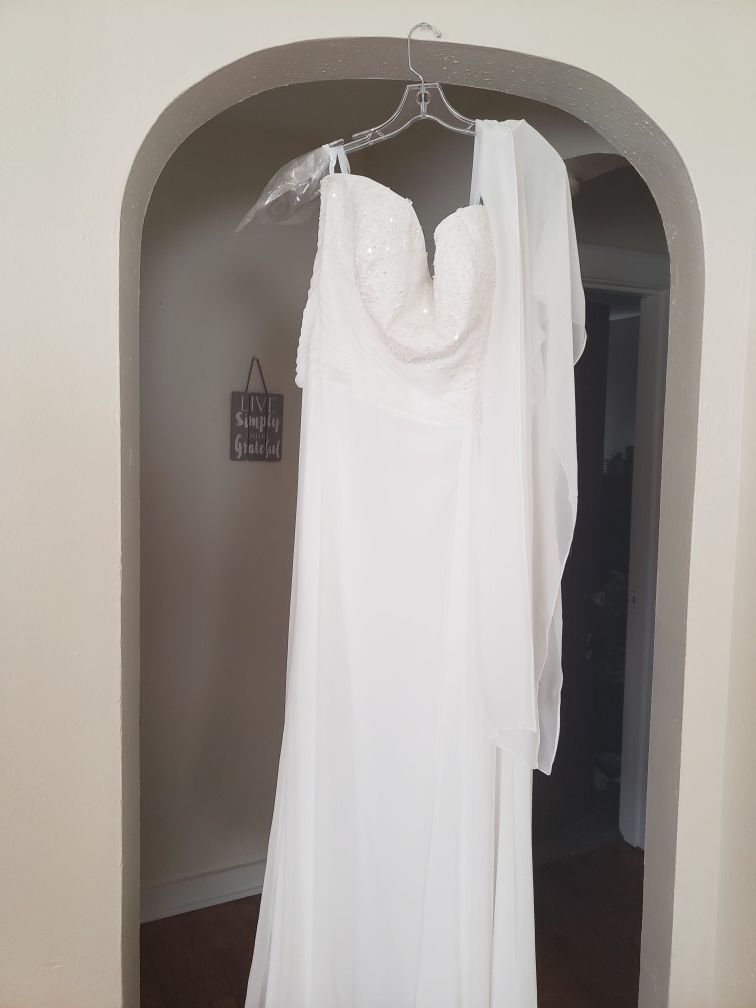 Wedding dress