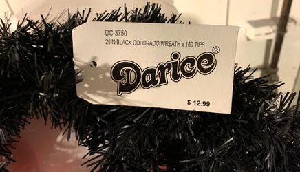 Darcie 20” Black Plain Wreath all Ready To Decorate For Halloween Thumbnail