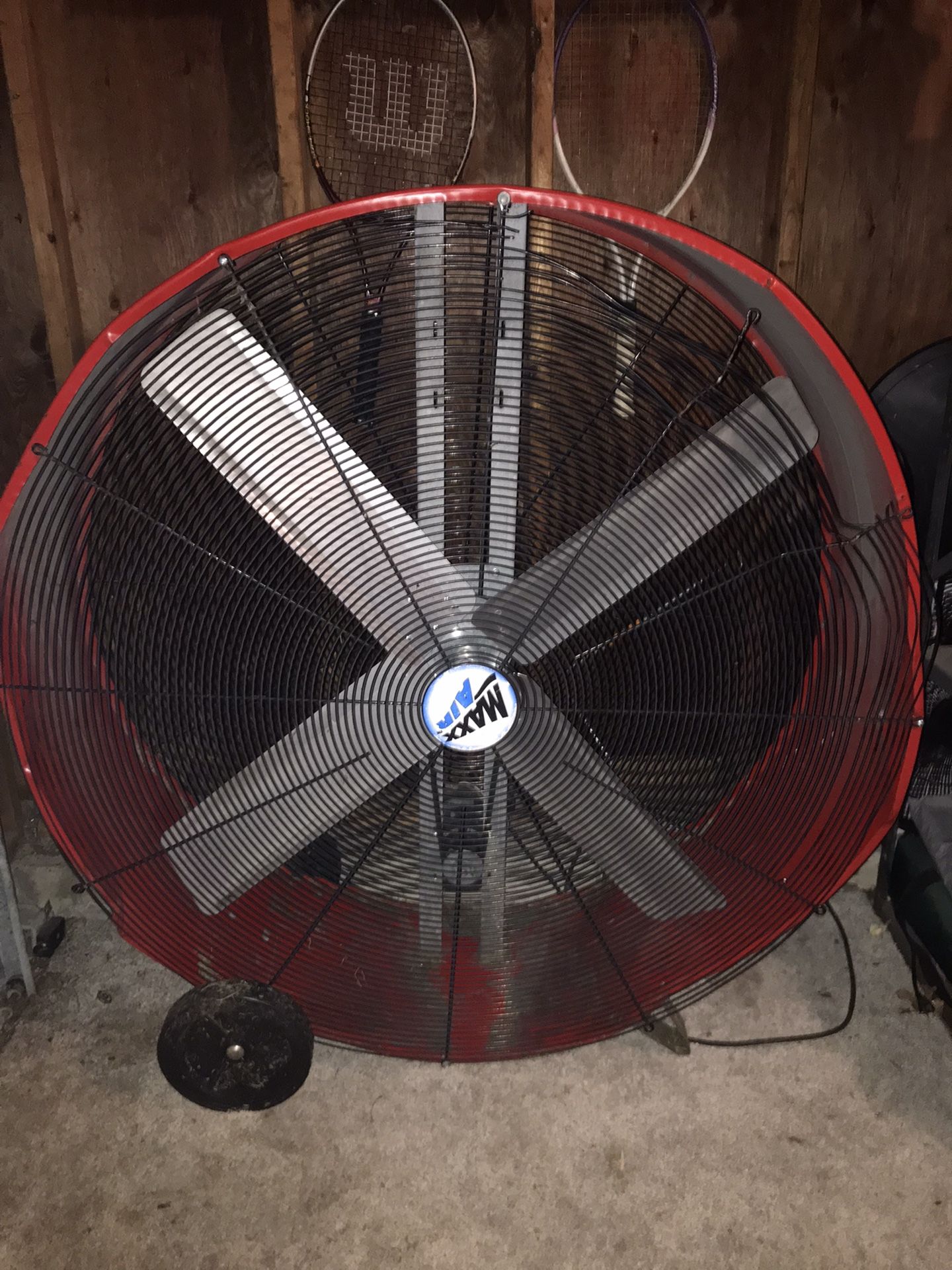 Max Air 42” Barrel Fan