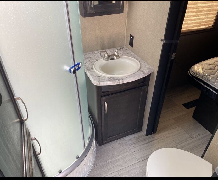 2017 Grand design Imagine 2950RL