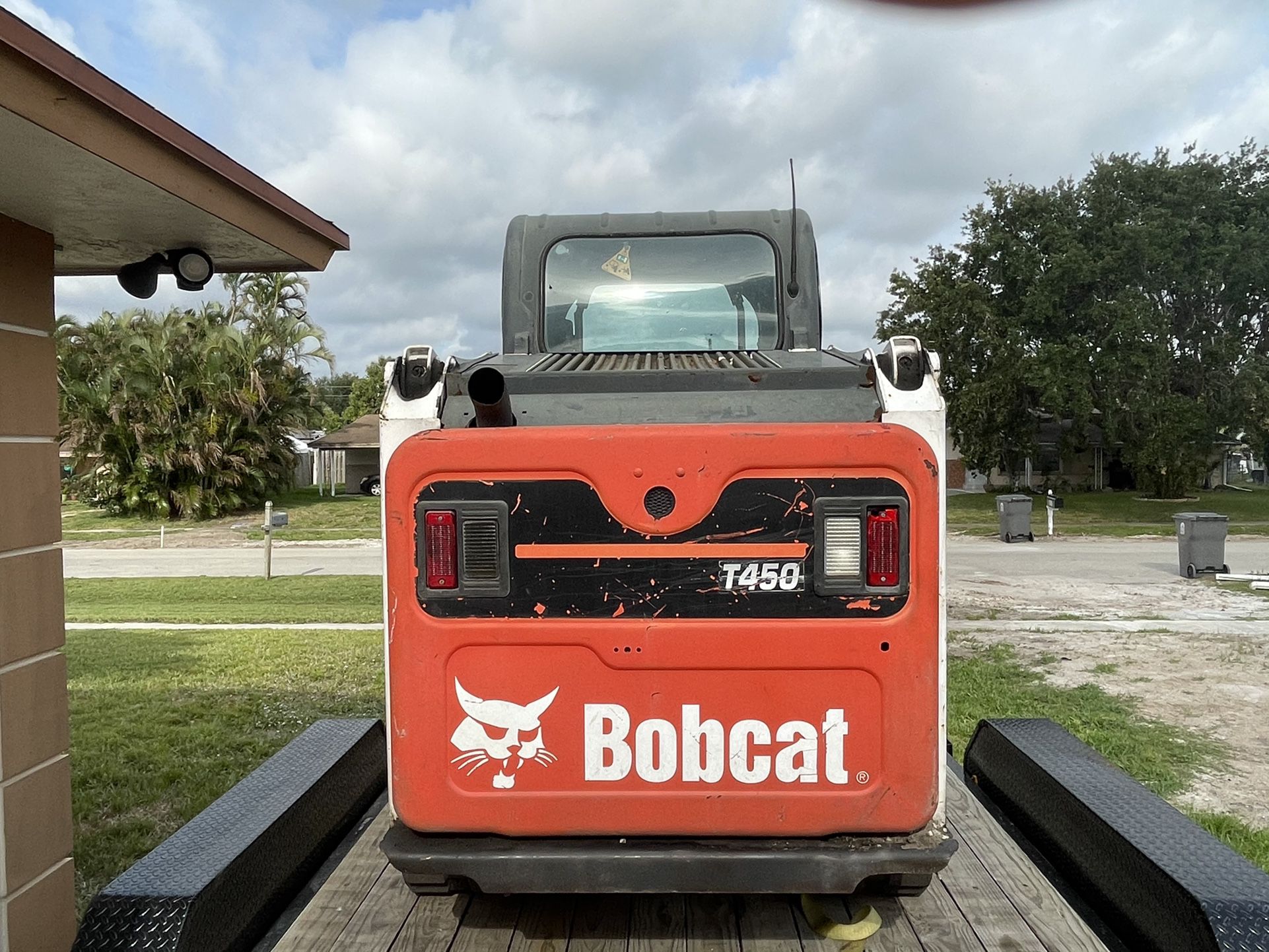 Bobcat T-450
