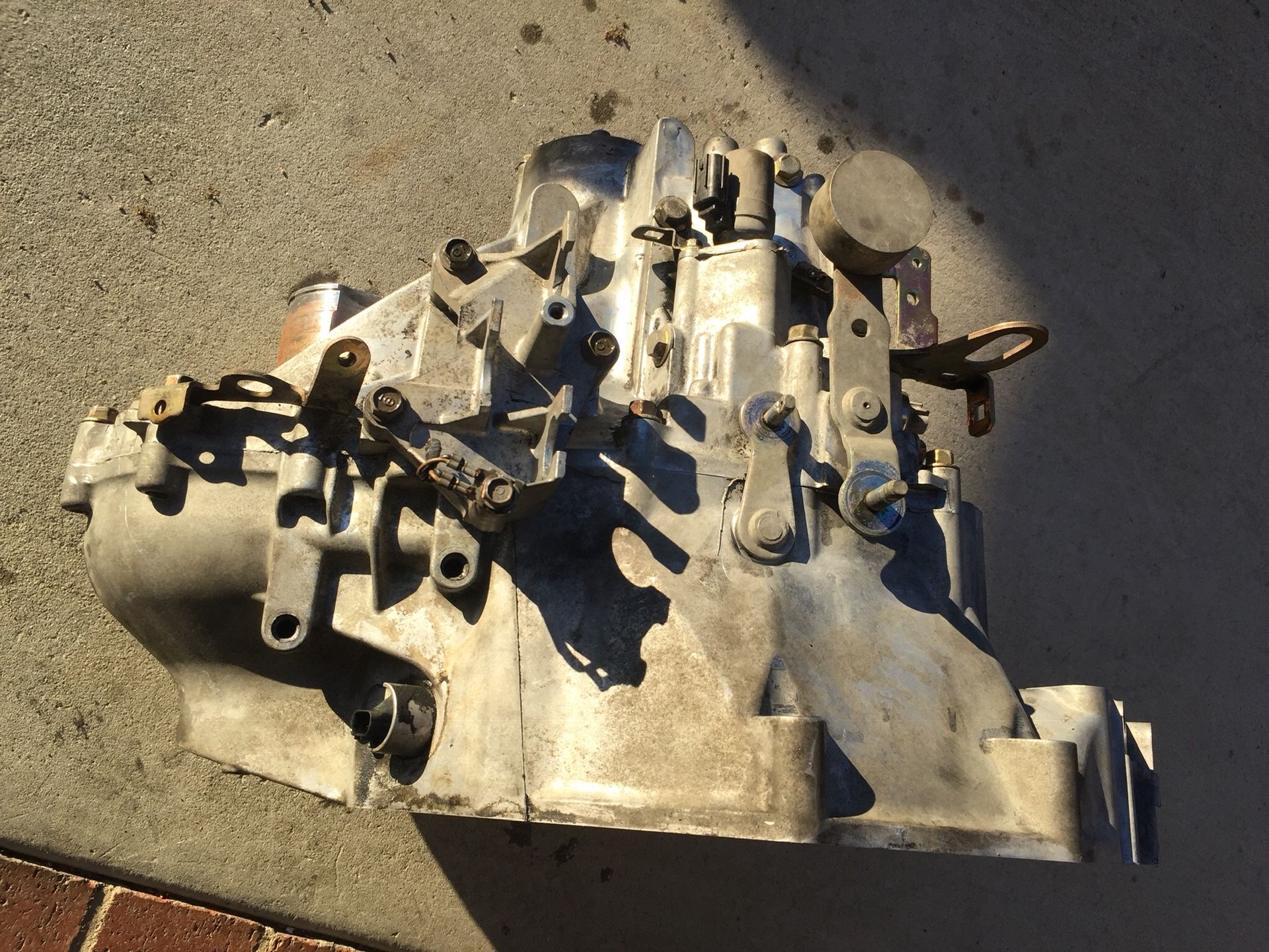 Acura CL type S 6 speed transmission 2003 j32a2 for Sale in San