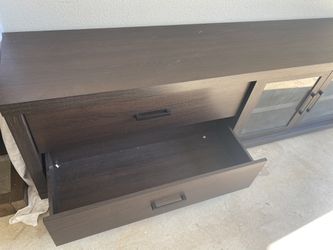 TV stand / Console Thumbnail