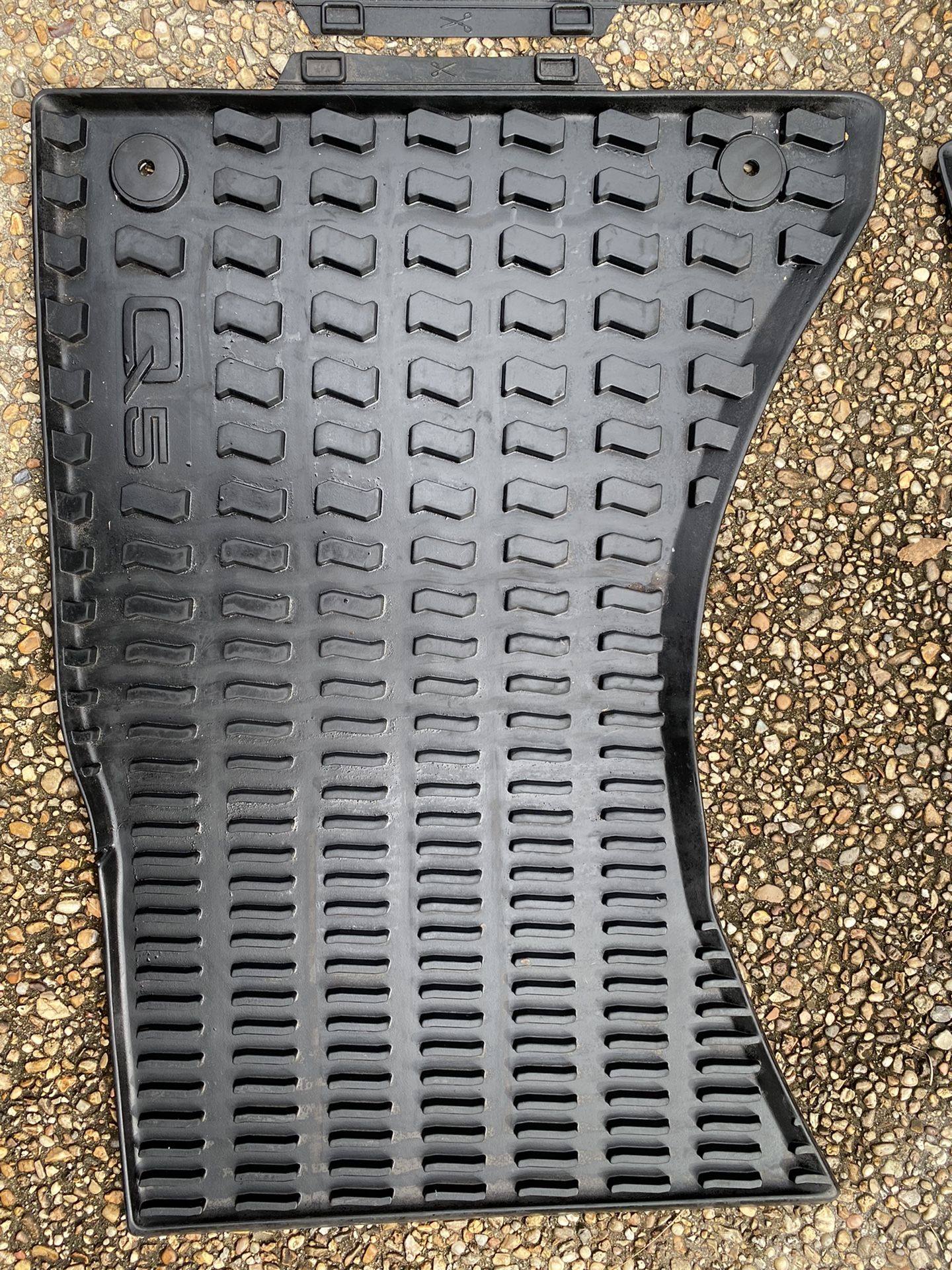 2017 Audi Q5 Floor Mats And Trunk Liner