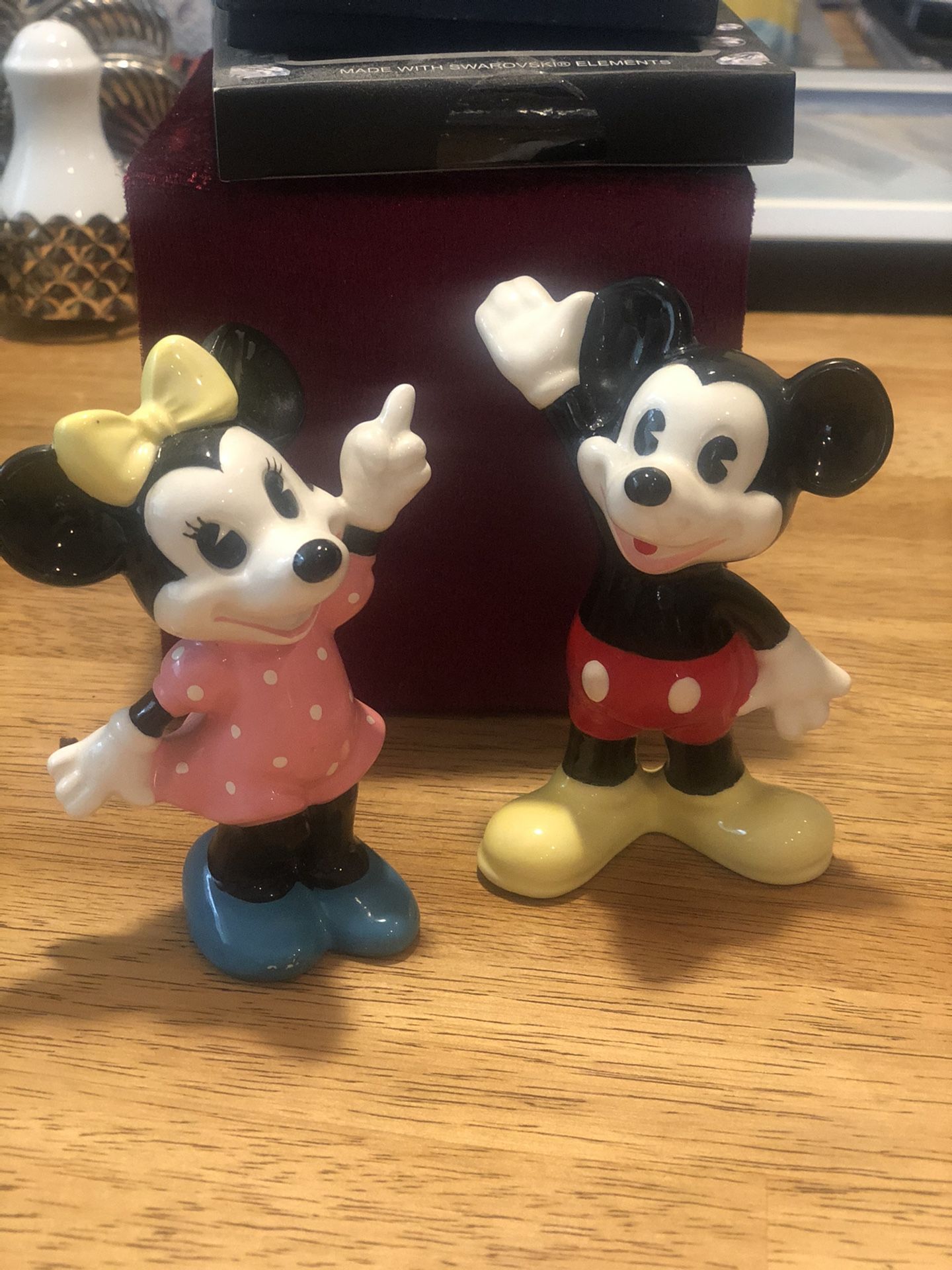Vintage Disney Japan Mickey & Minnie Mouse