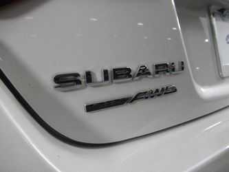 2016 Subaru Legacy Thumbnail