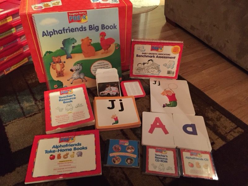 Houghton Mifflin Pre-K Curriculum Kits “Where Bright Futures Begin” 10 Themes & Alphafriends Kit For Sale In Puyallup, Wa - Offerup