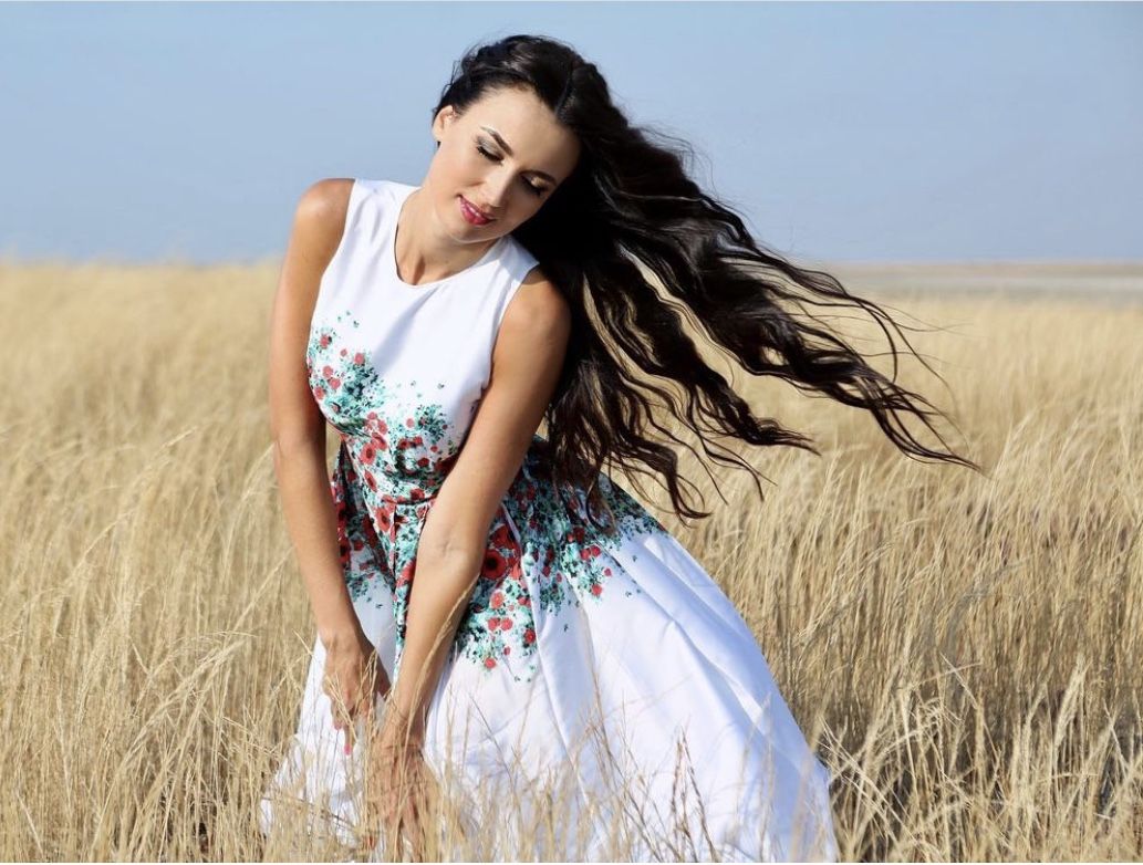 Isabel Garcia Flower Pattern White Dress M