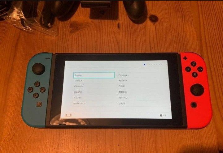 Nintendo Switch Brand New In A Great Condition Just Used It For 5 Times So I don't Want It Again If You Are Interested Contacts Me 405,,322,,5741,,