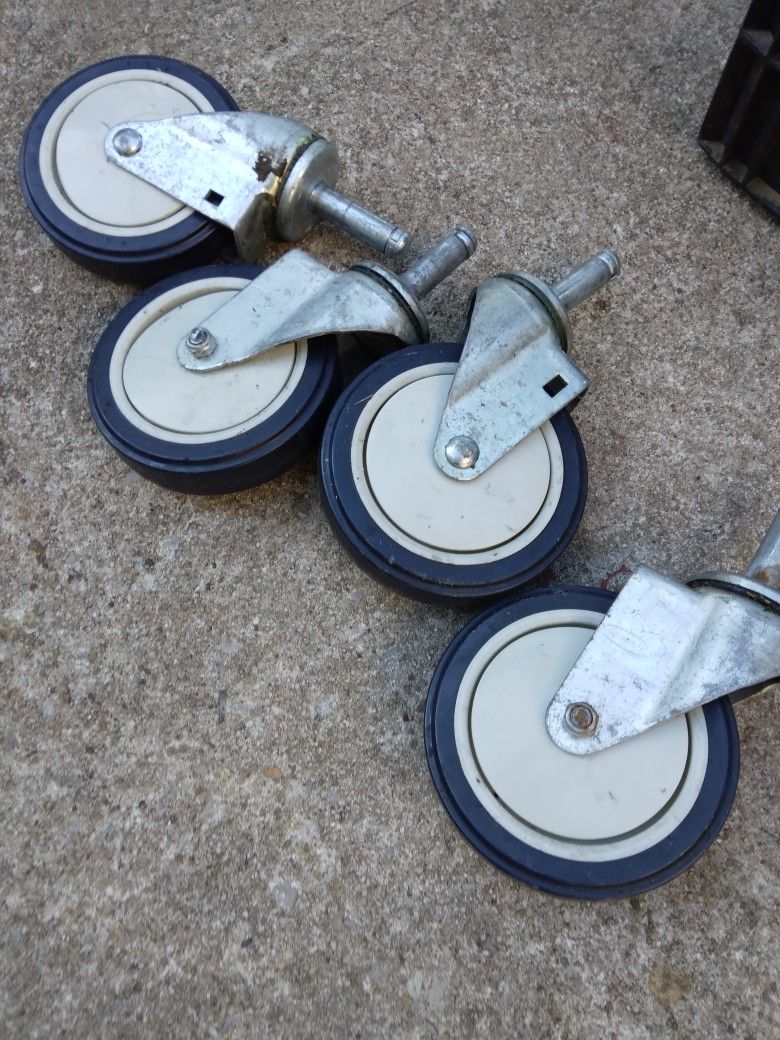4 5Inch Caster Wheels Excellent Condition