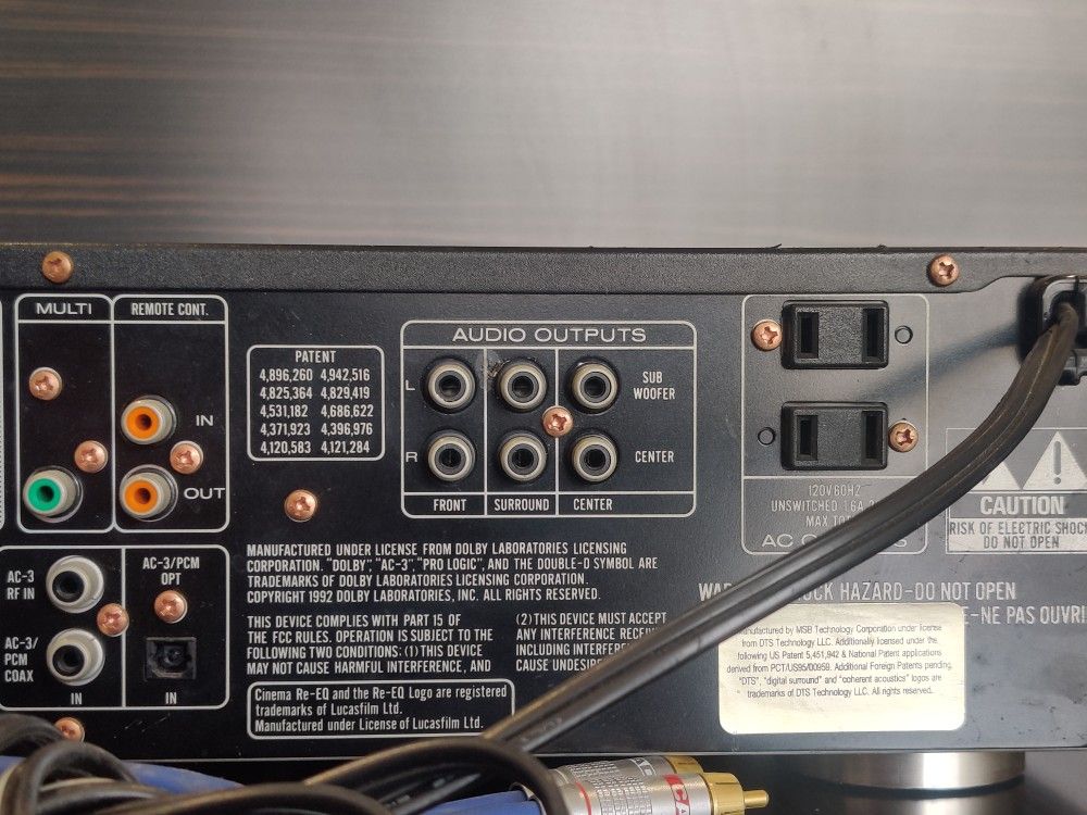 Marantz AV550 Pre Amplifier Tuner