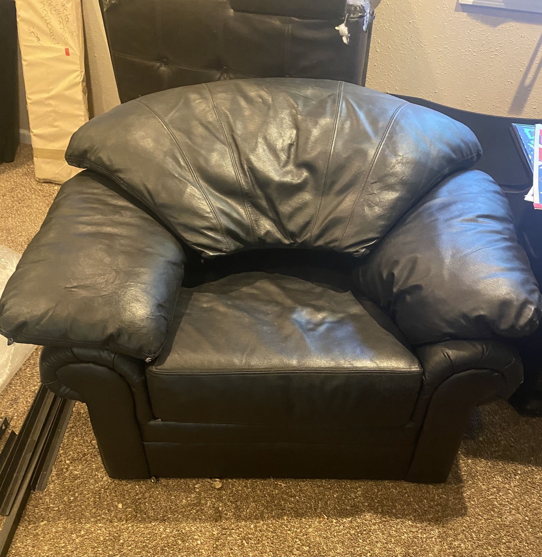 Free Oversized chairs