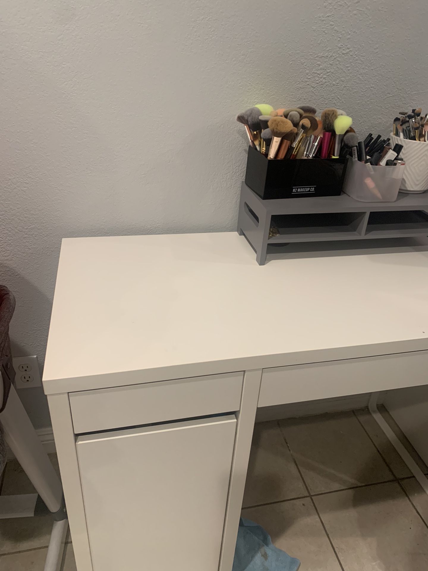 Ikea Micke Desk