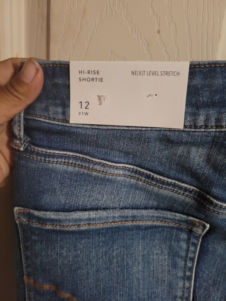 Women Shorts Size 12 American Eagle