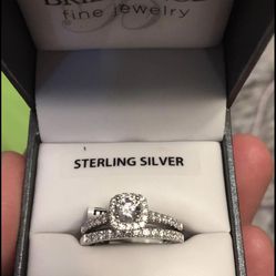 Engagement Ring And Band   Thumbnail