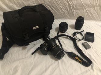 Nikon D3000 DSLR With extra Lenses