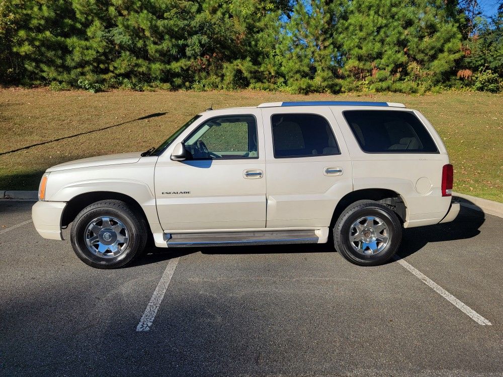 2005 Cadillac Escalade