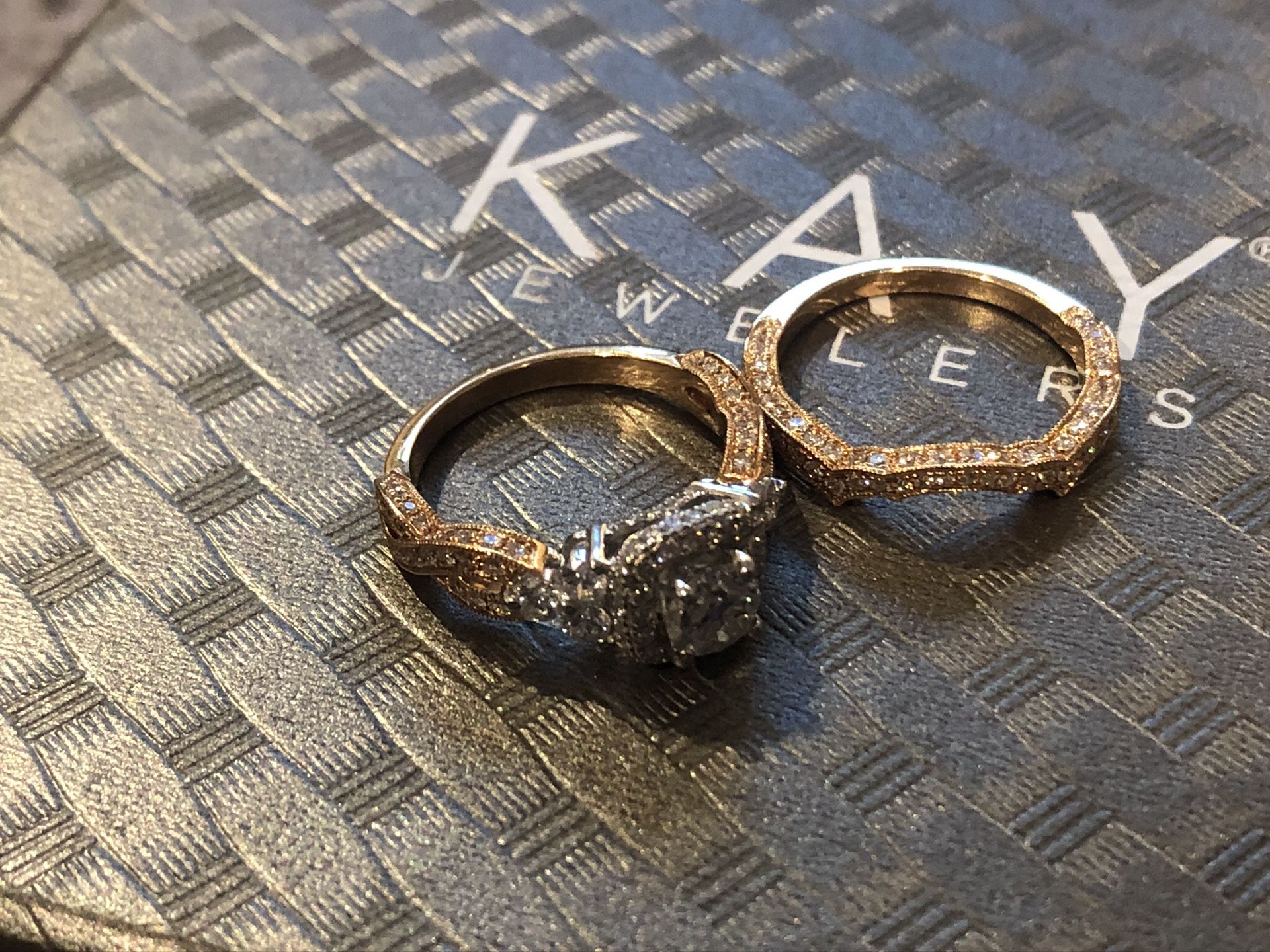 Neil Lane 14 Karat Engagement Ring With Wedding Band Size 6.5
