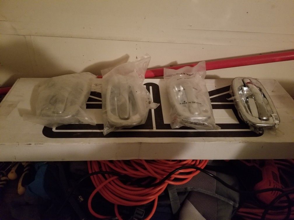 Sierra/Silverado/Tahoe/Yukon Chrome door handles