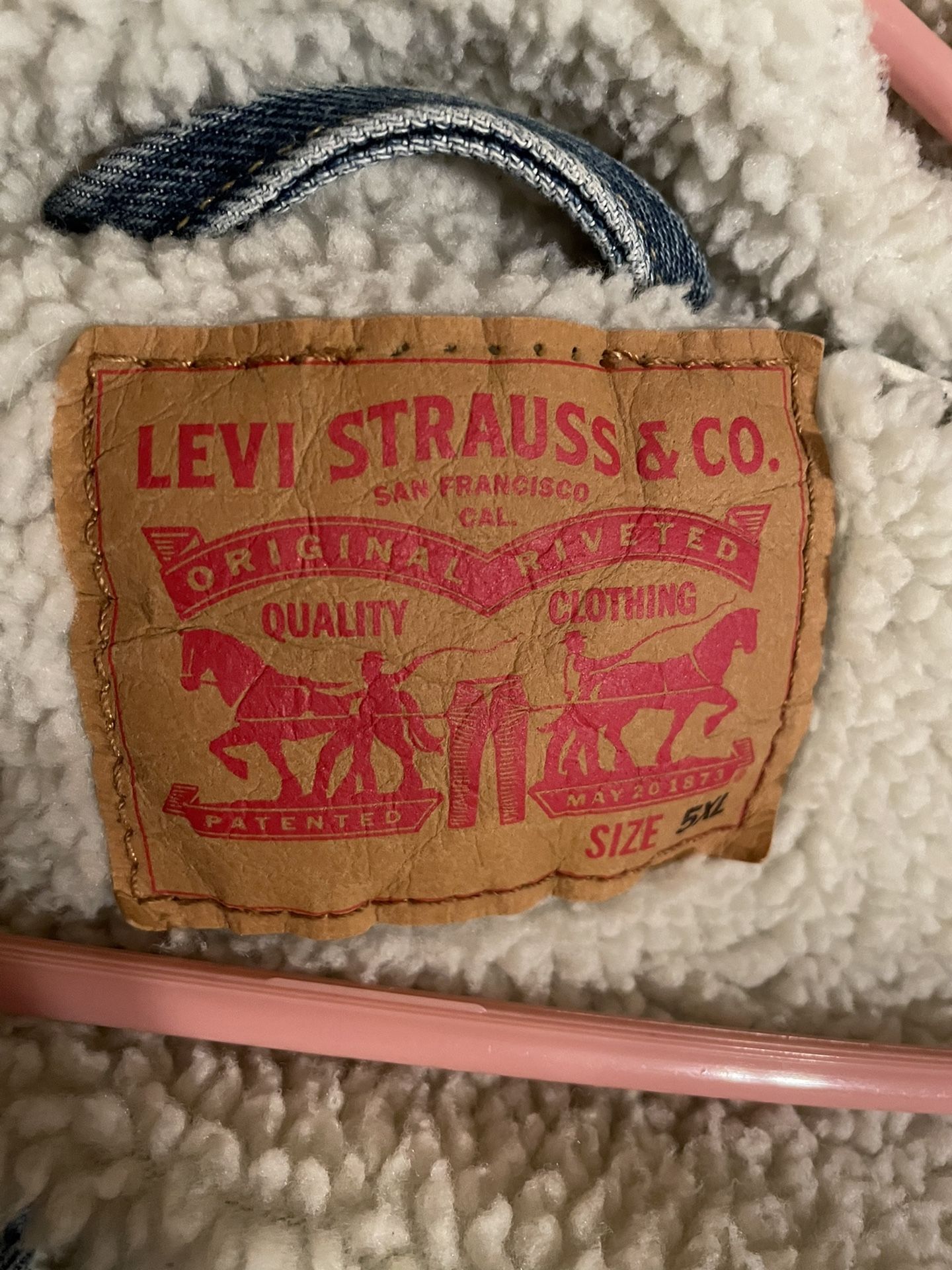 Estate Sale Mens Levi’s Coat