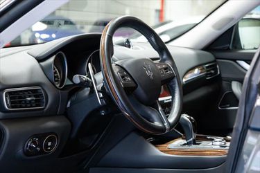 2017 Maserati Levante Thumbnail