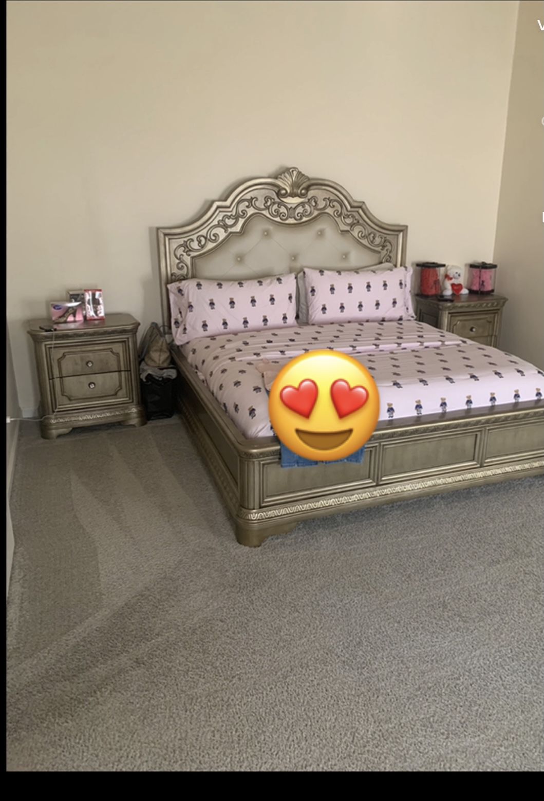 King size bedroom Furniture