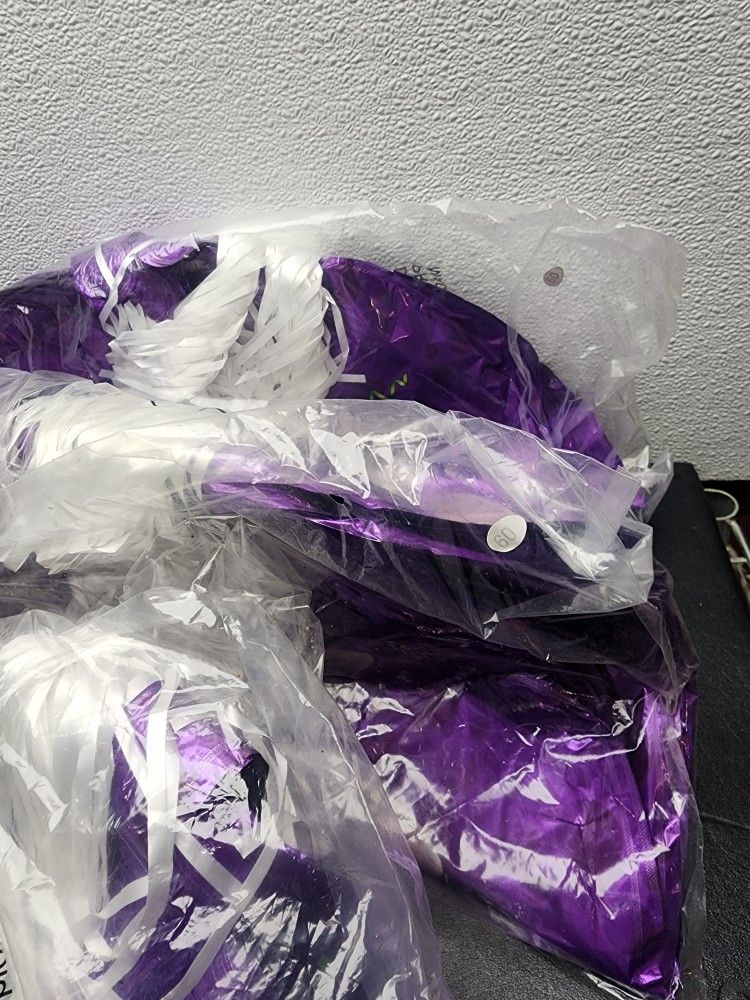 200 Pcs. Chuck E. CheesE Balloons " Let's Party"
