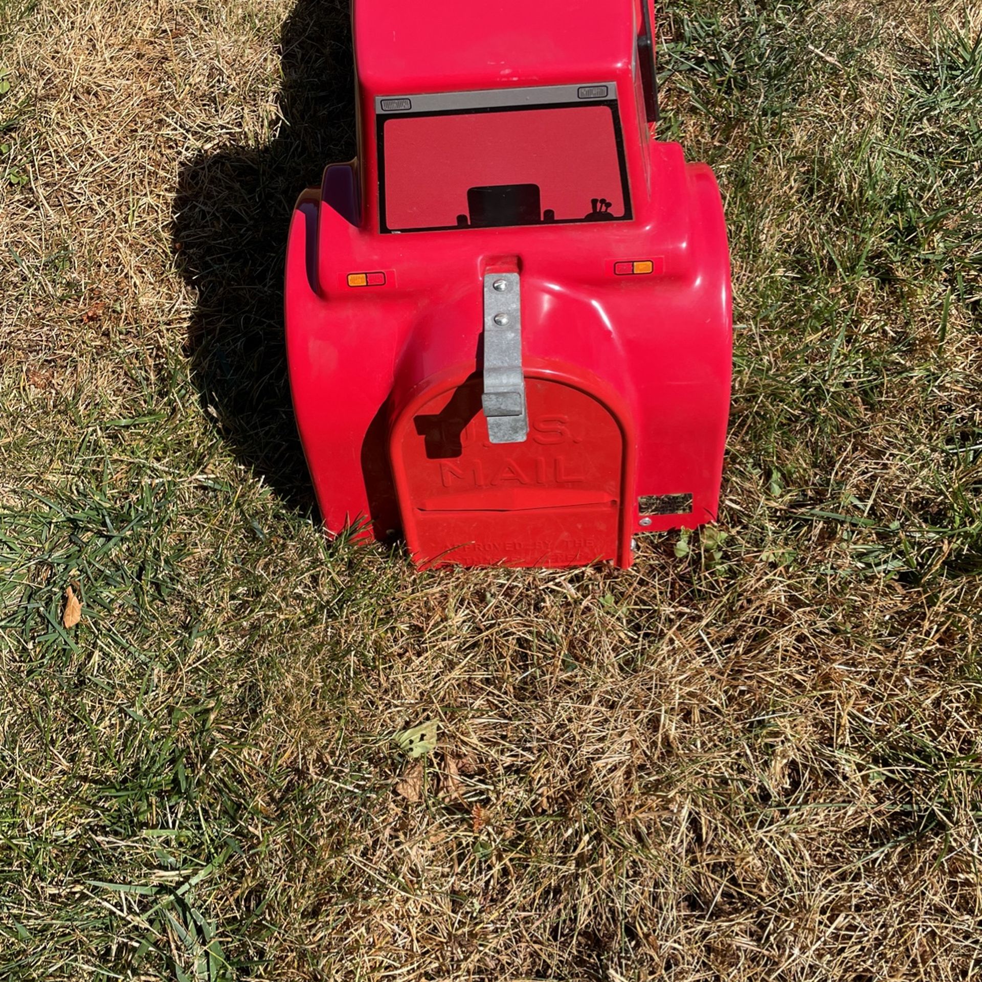 Massey Ferguson 4270 Tractor Mailbox