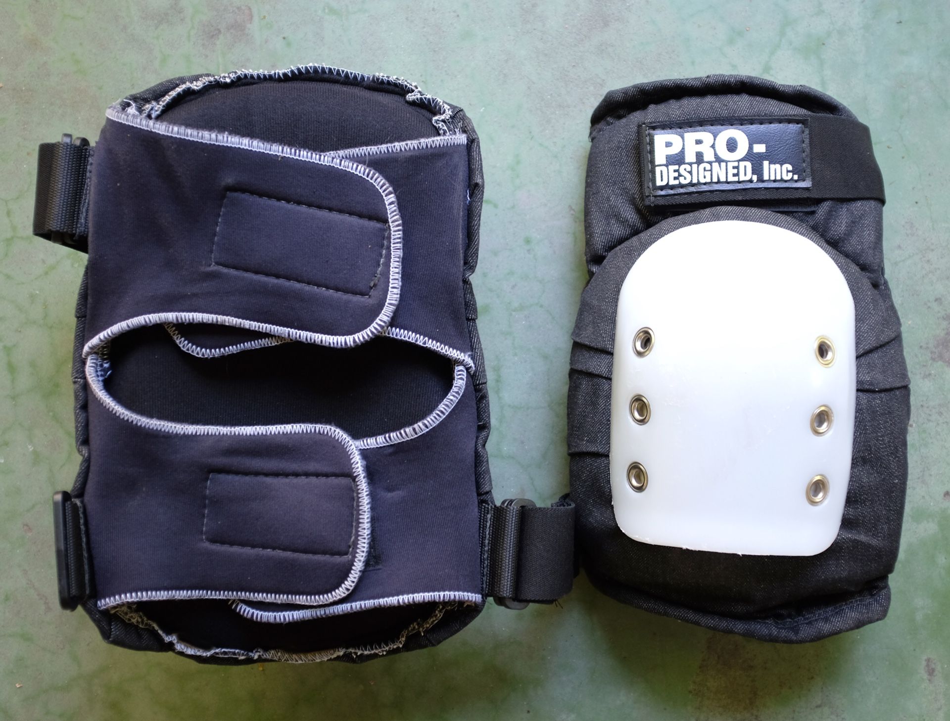 Pro Designed Skateboard Knee Pads Large for Sale in Austin, TX - OfferUp