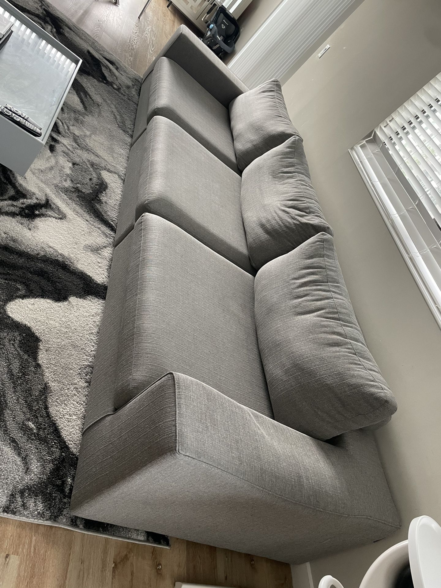 Modani Edison 3pc Couch Light Grey