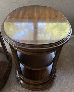 🤩 (only 1 Table Left!) Two Mid-Century Oval Tables and Two Brass Lamps Thumbnail