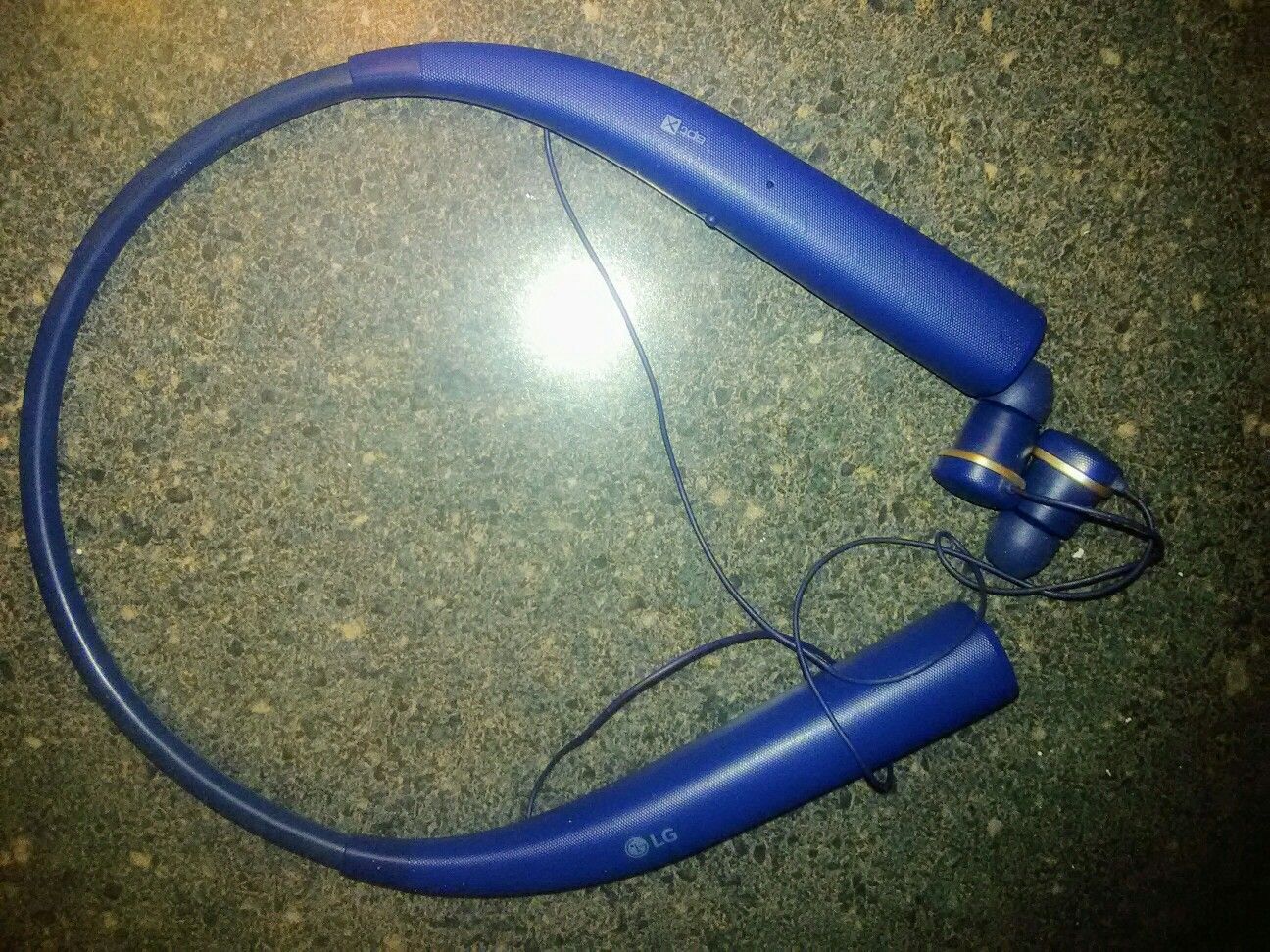 LG Bluetooth headset