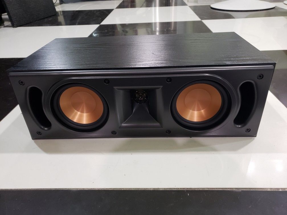 Klipsch RC 42 ll 300 Watts Peak Center Speaker Like New Perfect Working Very Nice Sound Will Test Before You Buy