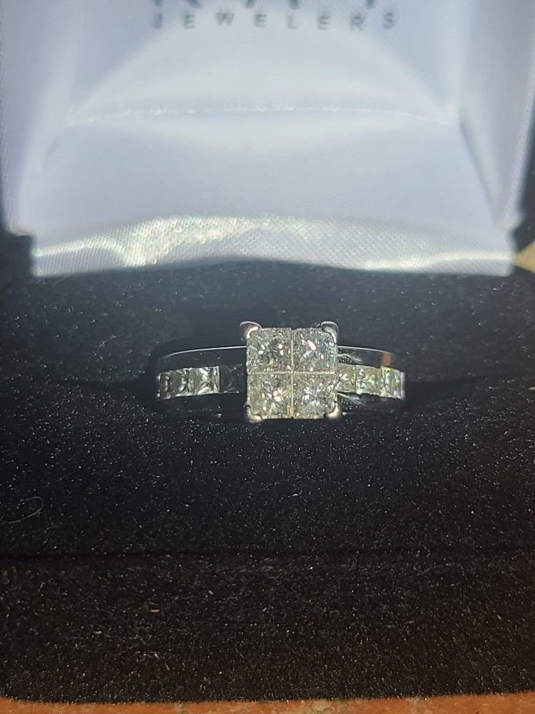 1.5 carat diamond engagement ring with 14k white gold