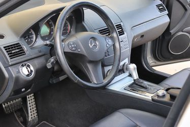 2011 Mercedes-Benz C-Class Thumbnail