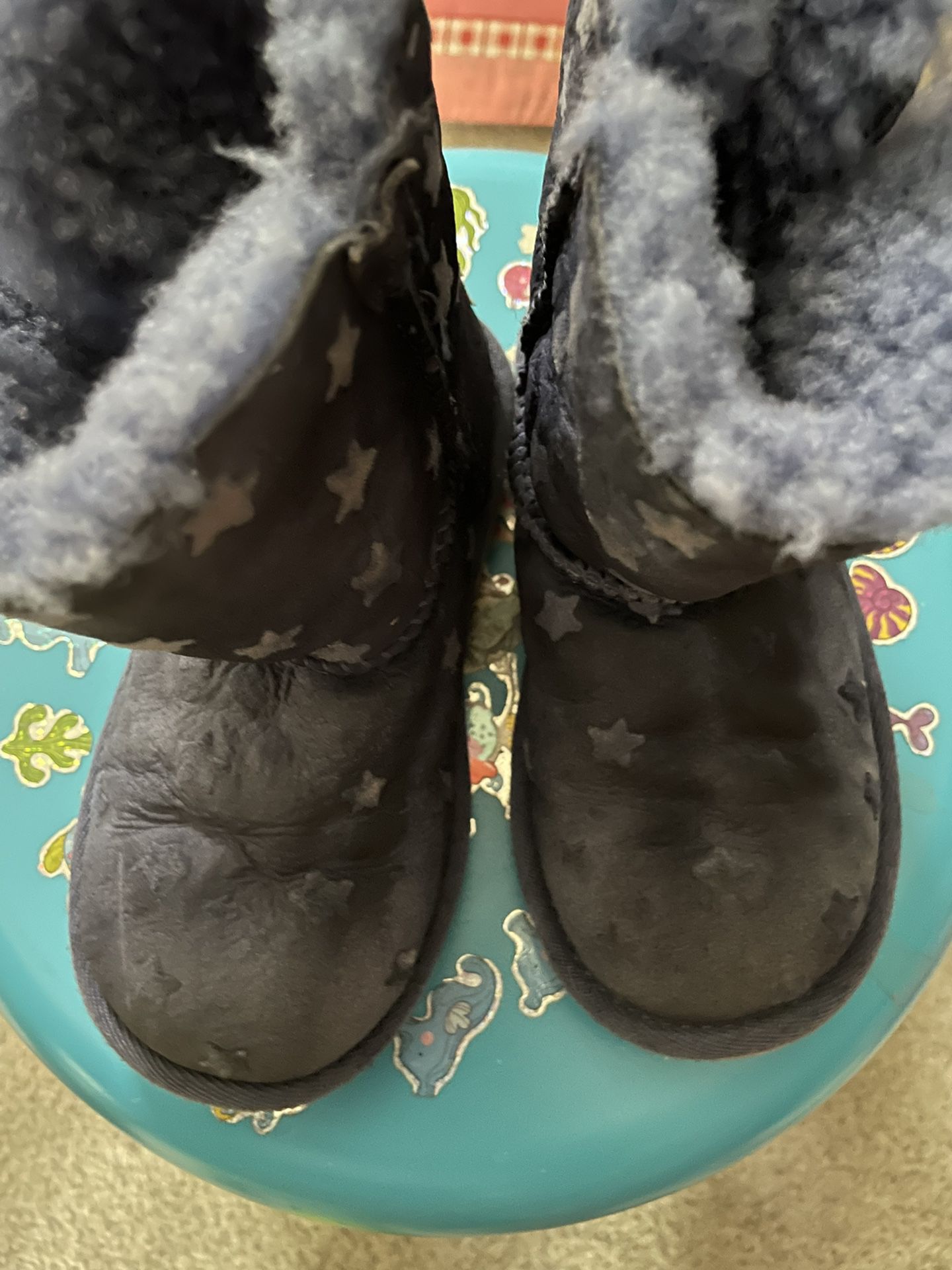 Uggs Toddler Boots Size 10