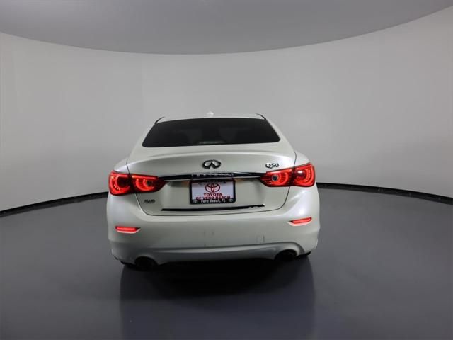2017 INFINITI Q50