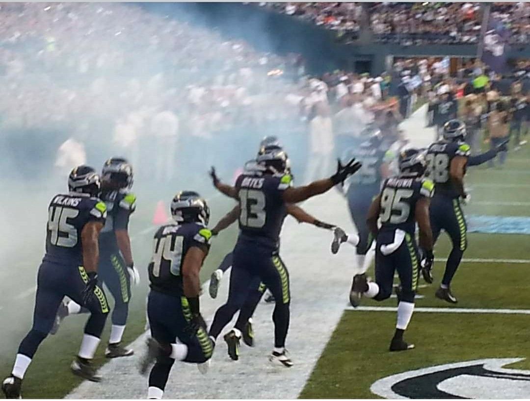 Seattle Seahawks vs DETROIT LIONS 3 & 4 ROWS FROM THE FIELD