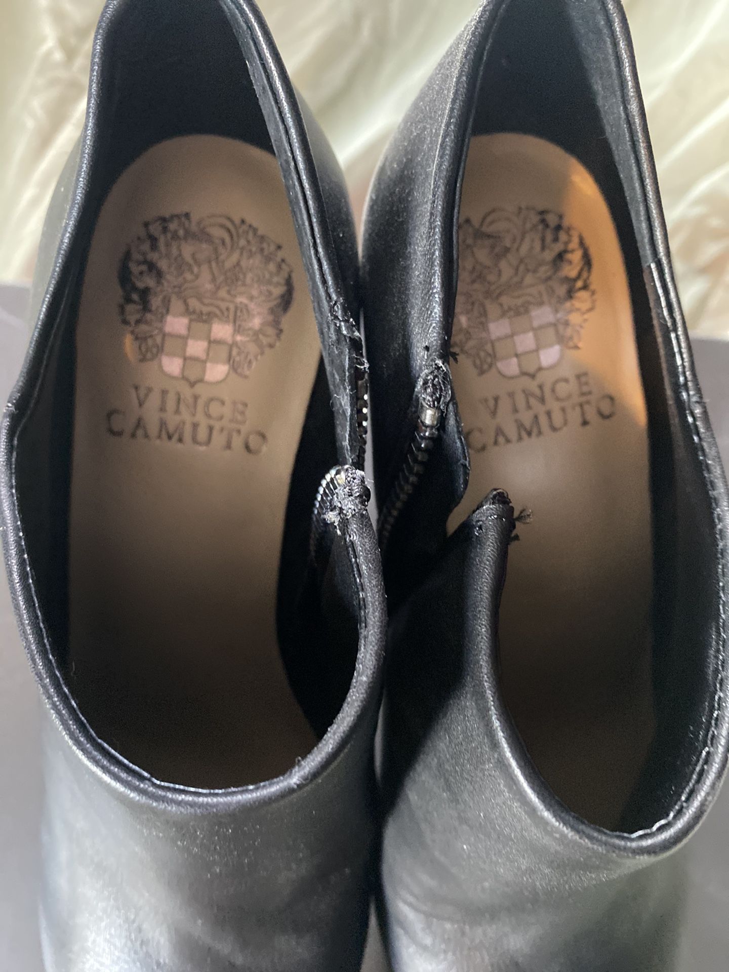 Vince Camuto Black Booties Size 6