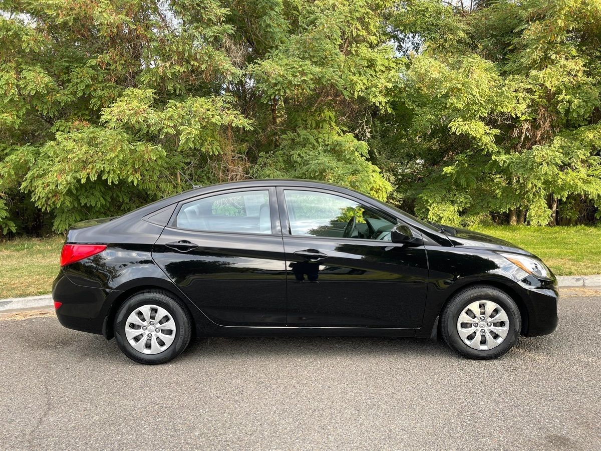 2017 Hyundai Accent