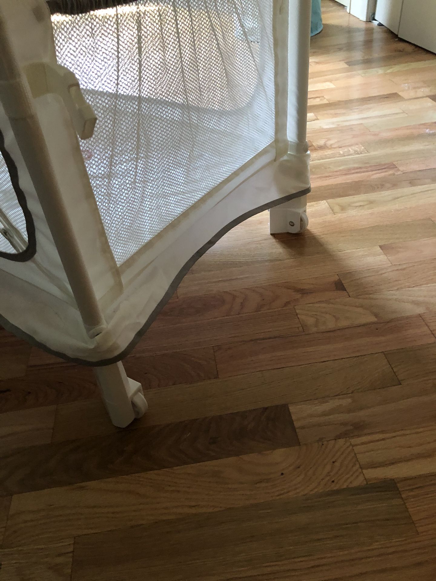 Bassinet/Co-Sleeper