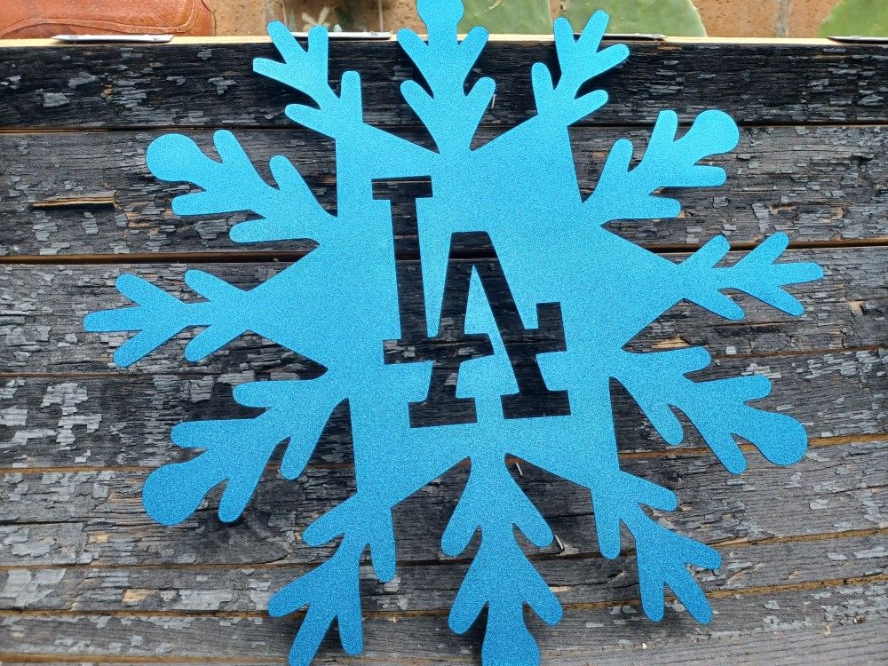 BIG LOS ANGELES DODGERS SNOW FLAKES