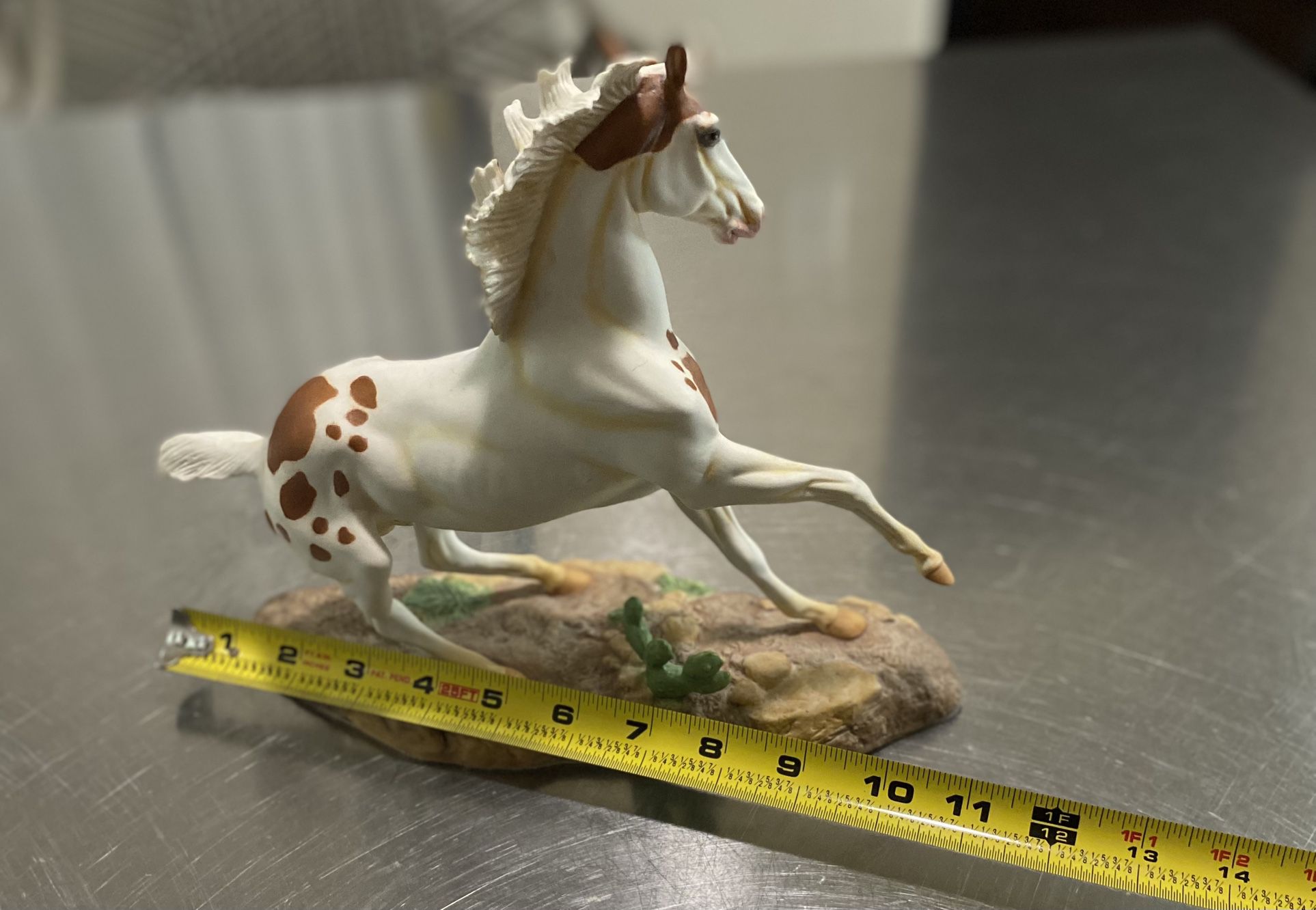 Fine Porcelain Horse San Domingo By Pamela Du Boulay 11 X 9” 